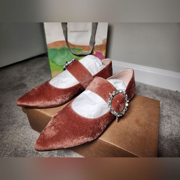 LikeNew w/Box Anthropologie Mary Jane Embellished Buckle Flats || Taupe Size 6.5 - Picture 3 of 11